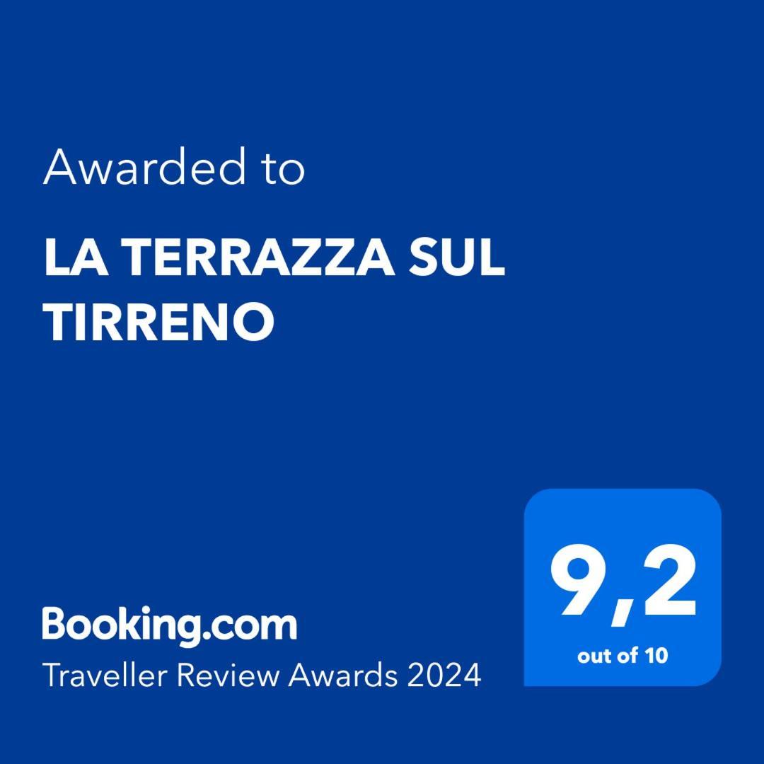 Апартаменты La Terrazza Sul Tirreno Неттуно Экстерьер фото