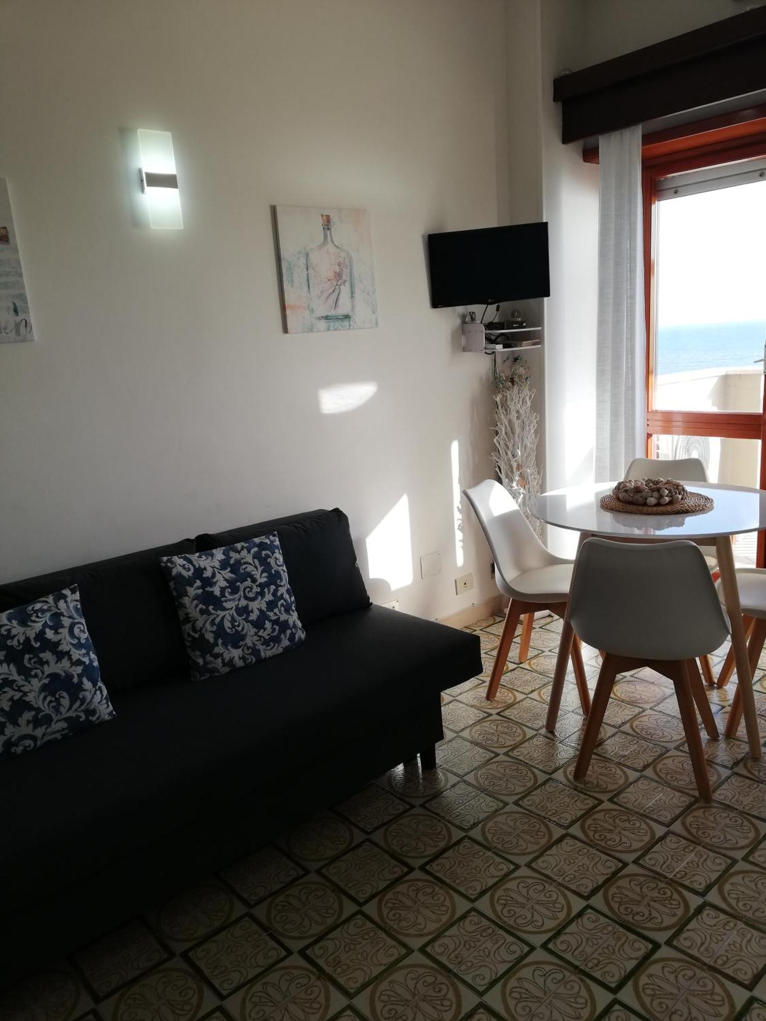 Апартаменты La Terrazza Sul Tirreno Неттуно Экстерьер фото